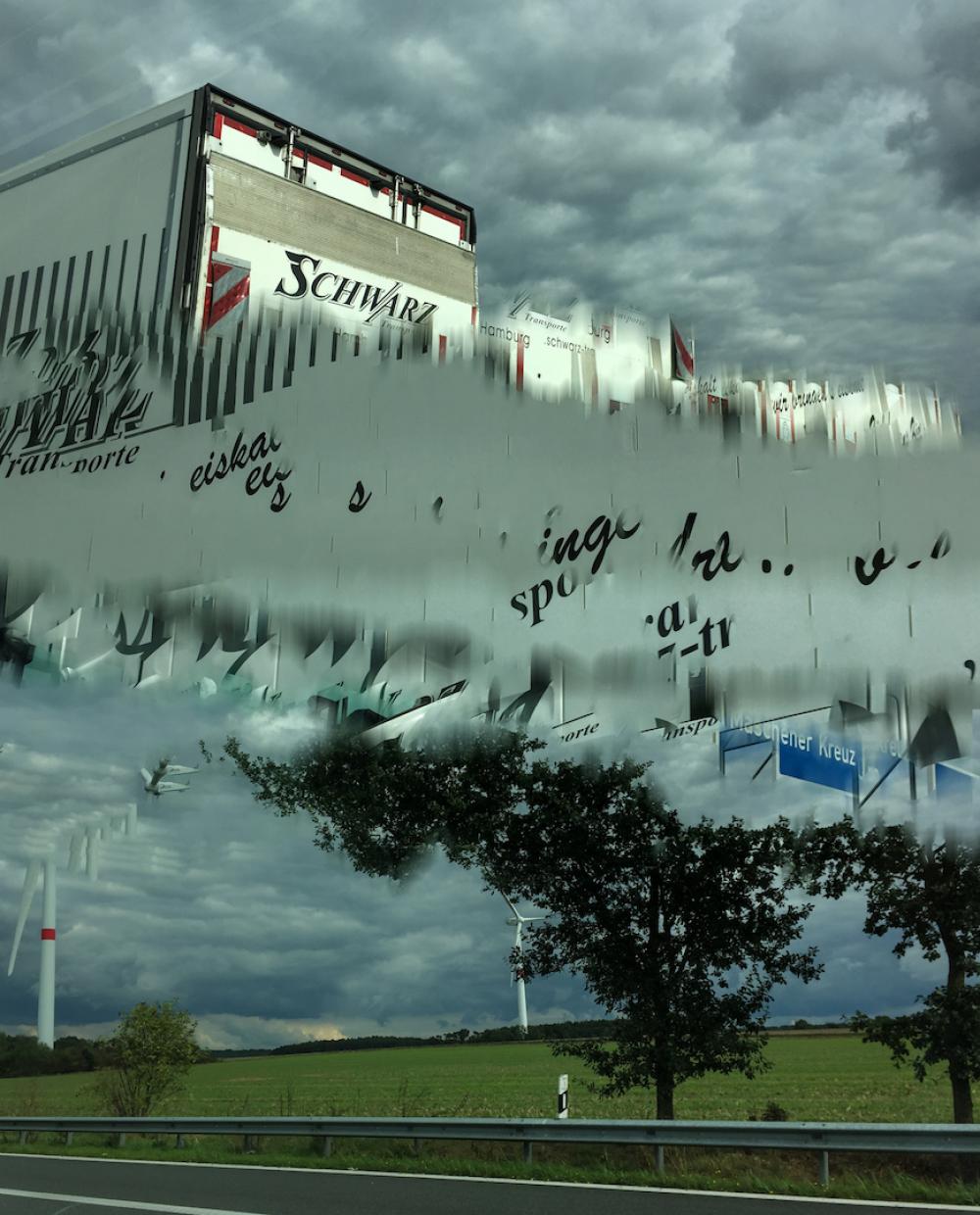 Fragments of speed: Schwarz auf Weiss