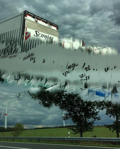 Fragments of speed: Schwarz auf Weiss